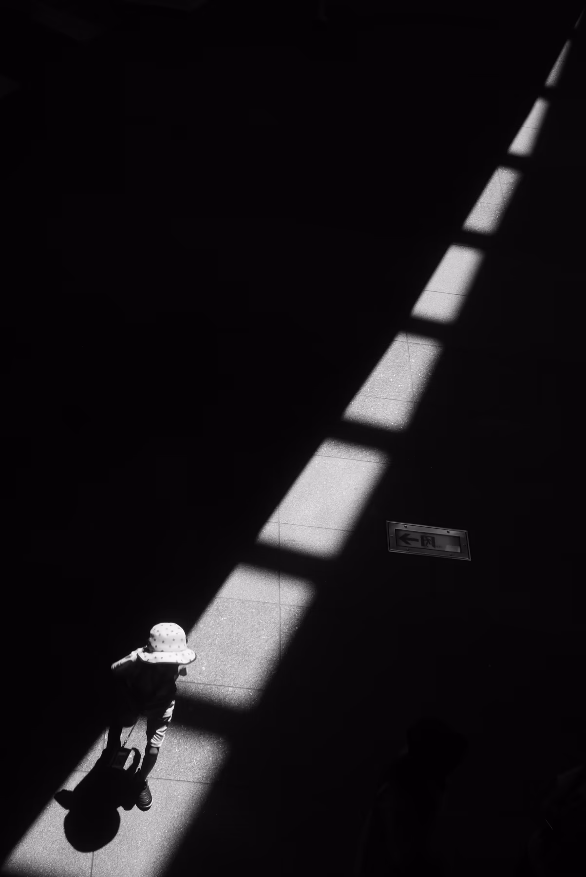 Tiny Steps - Minimalist Photography Awards 2025